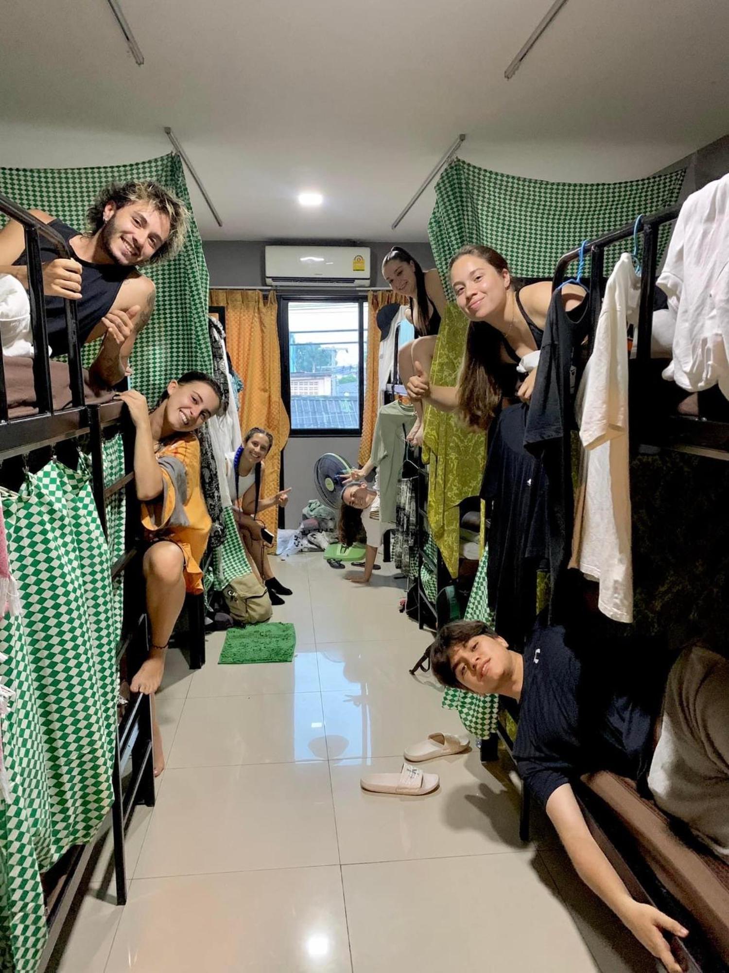 Doze Hostel Csiangmaj Kültér fotó